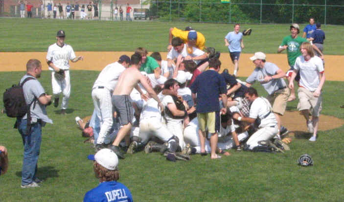 wpe19.jpg (38325 bytes)