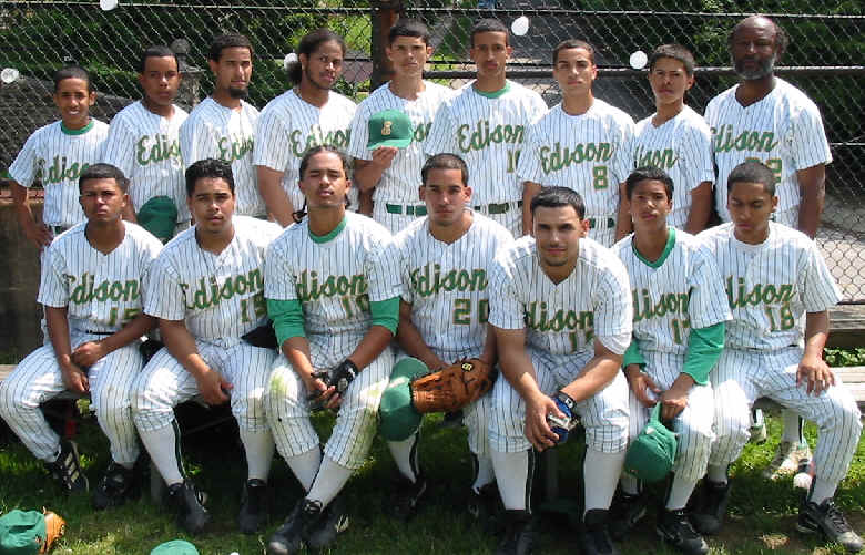 wpe7.jpg (71407 bytes)