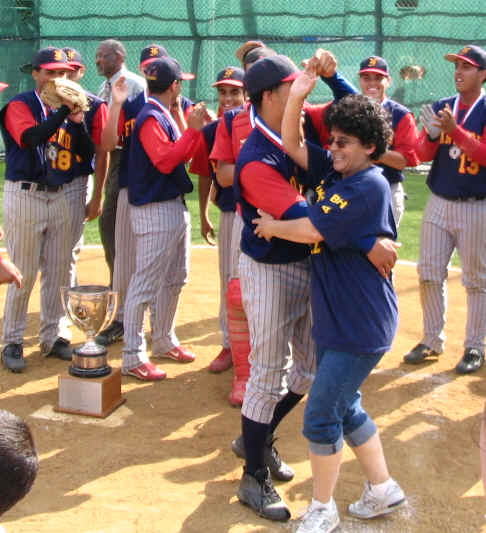 wpe1E.jpg (38920 bytes)