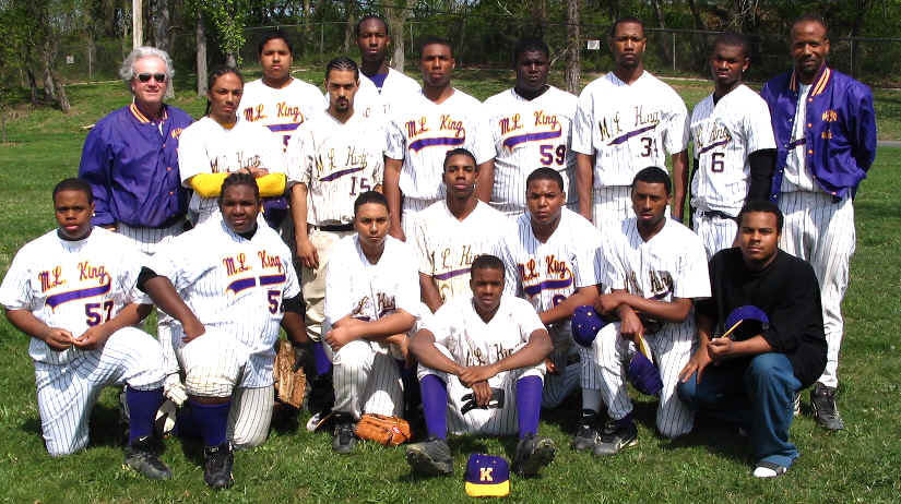 wpeA.jpg (71864 bytes)