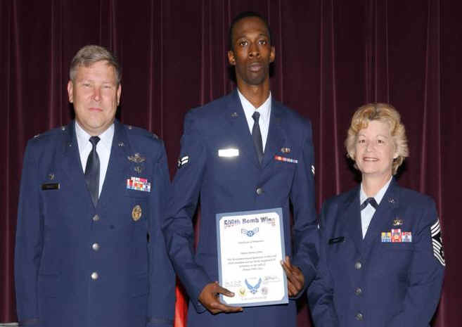 wpe21.jpg (23765 bytes)