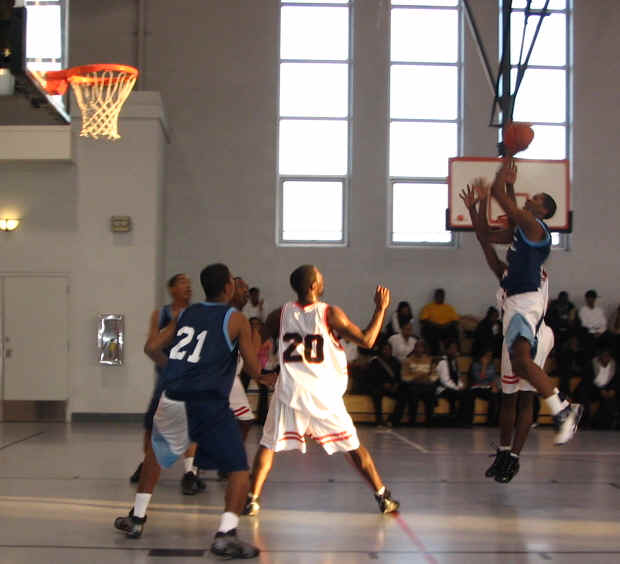 wpeA.jpg (31549 bytes)