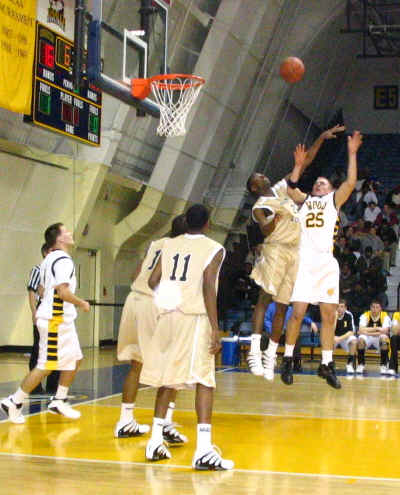 wpeE.jpg (29708 bytes)